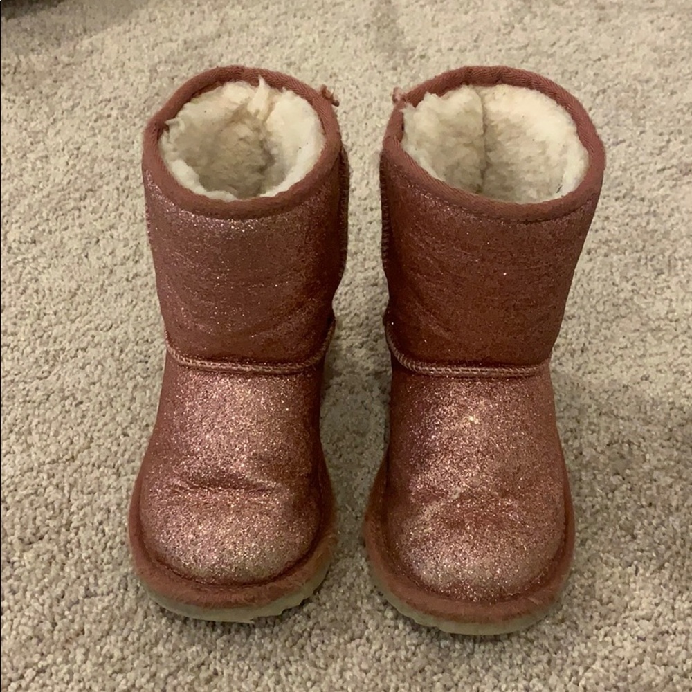 Little girl uggs